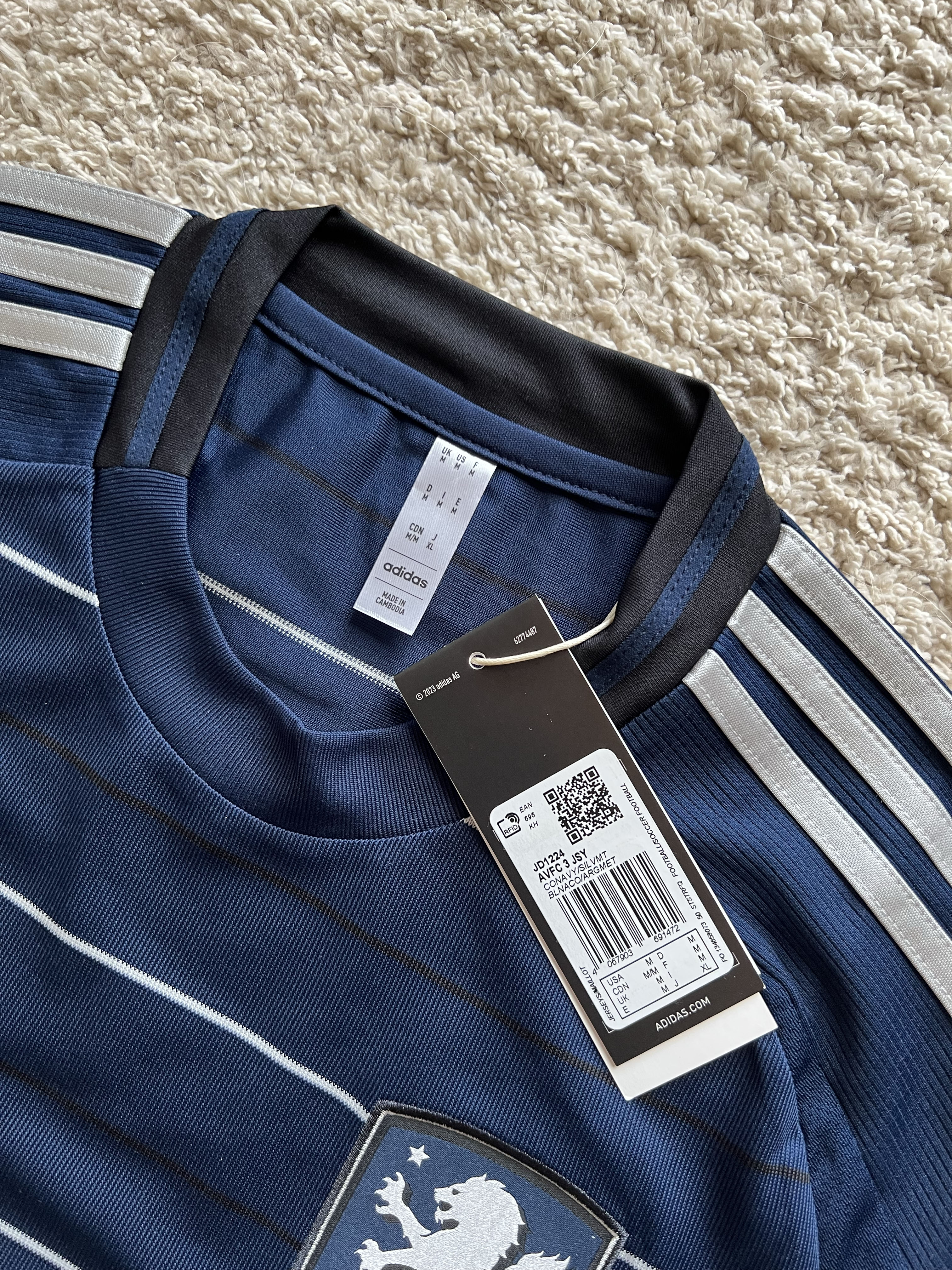 Authenticity evidence image of Aston Villa 2024/25 Adidas 3rd Shirt (Betano) - Men's Medium