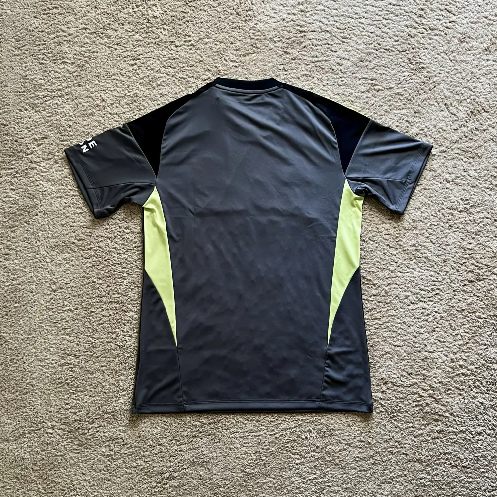 Rear view of Aston Villa 2025/26 Adidas GK 1 Goalkeeper Shirt (Betano) - Men's Medium