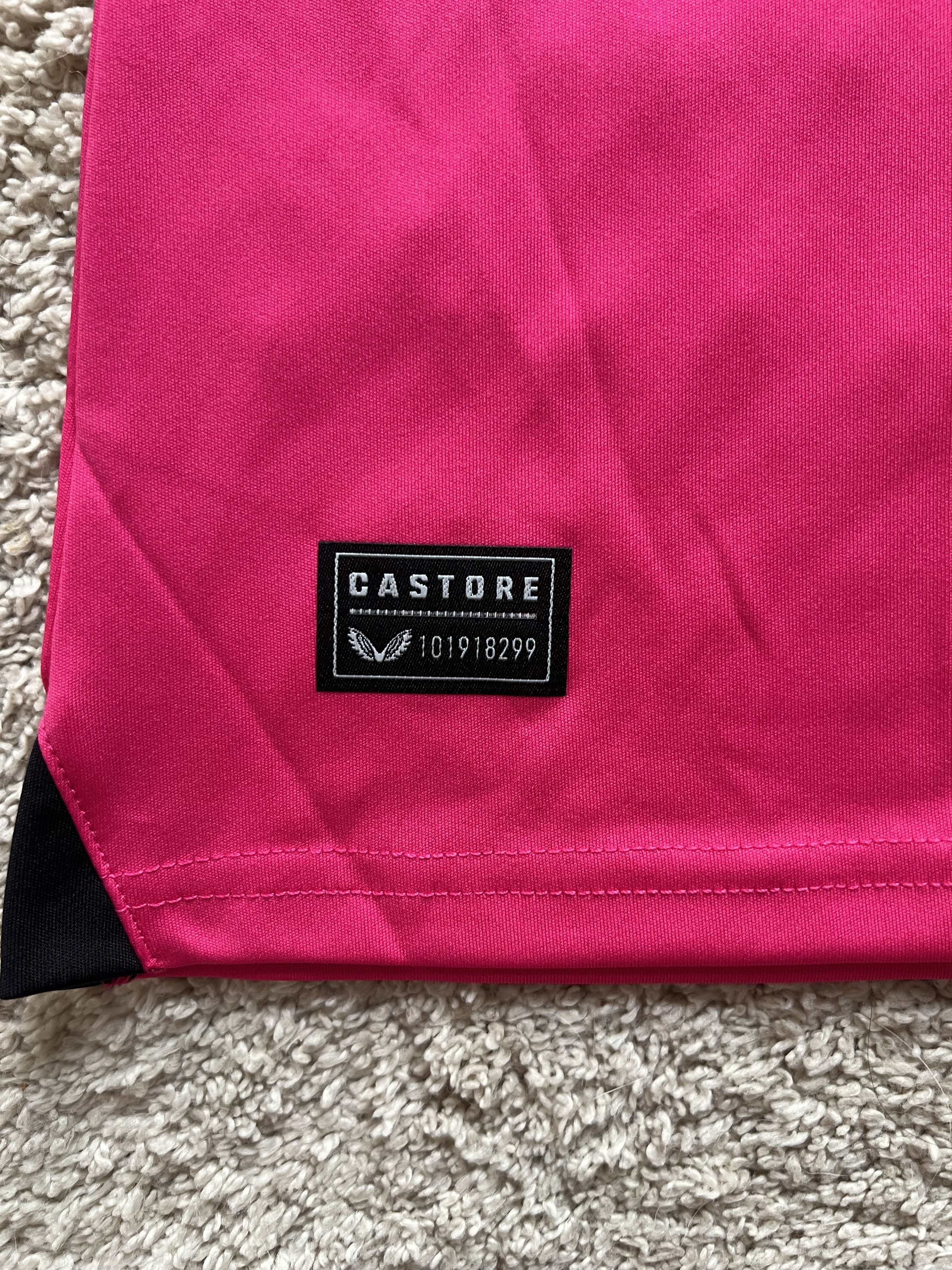 Authenticity evidence image of Aston Villa 2023/24 Castore 3rd Goalkeeper Shirt - Women's Medium (12/14)