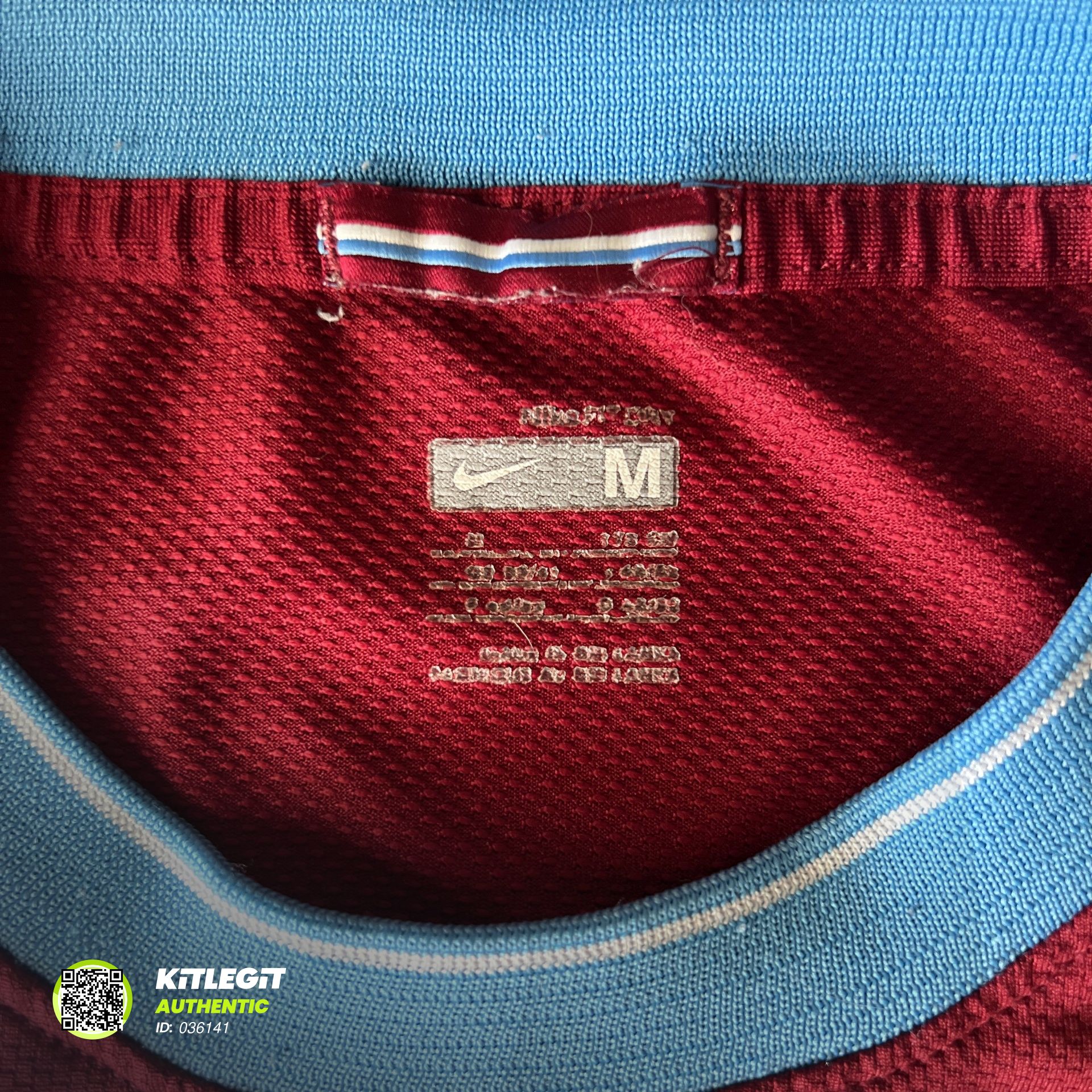 Authenticity evidence image of Aston Villa 2009/10 Nike Home Shirt (Acorns) - Men's Medium