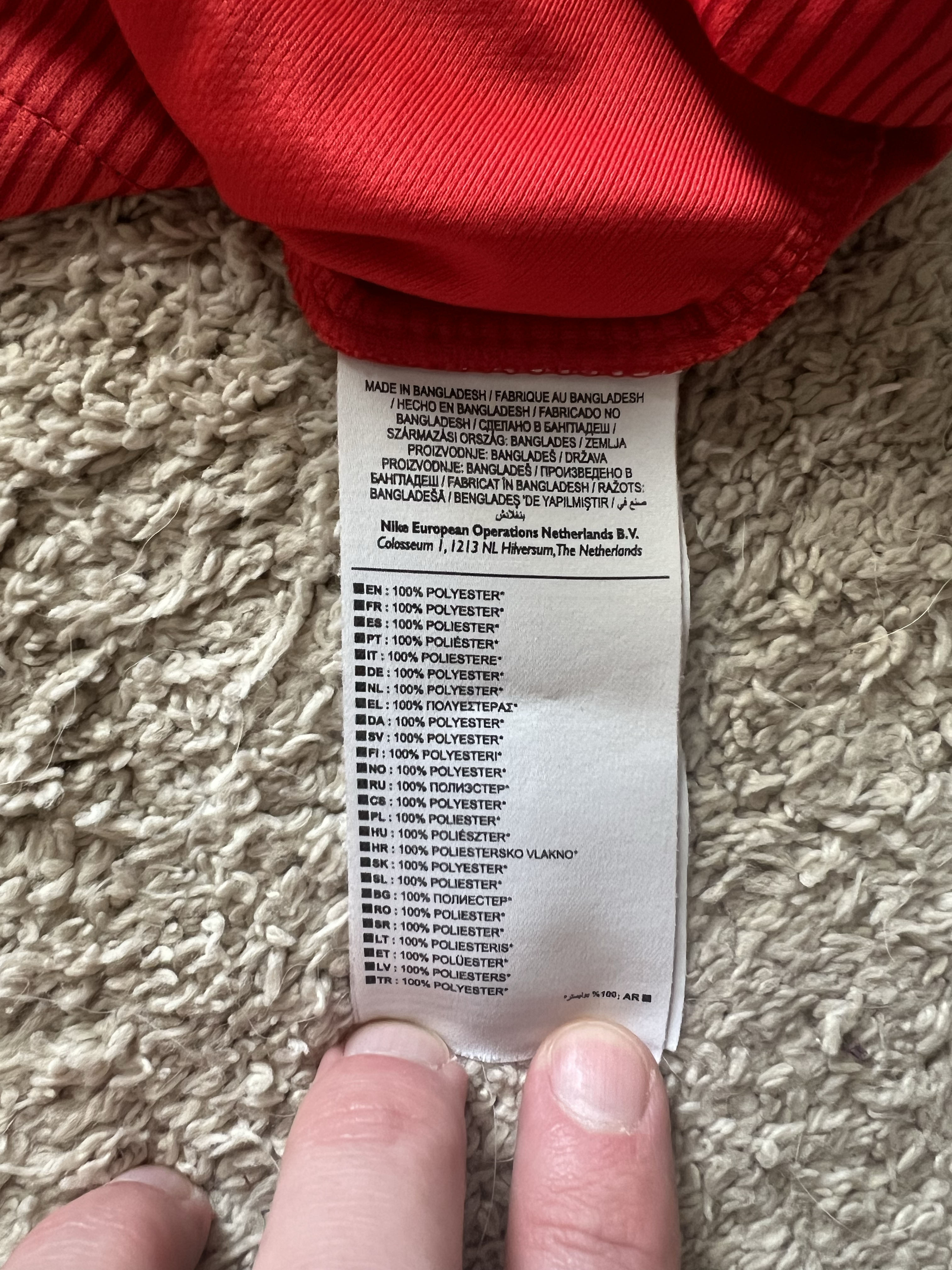 Authenticity evidence image of England 2014/15 Nike Away Shirt - Men's Medium