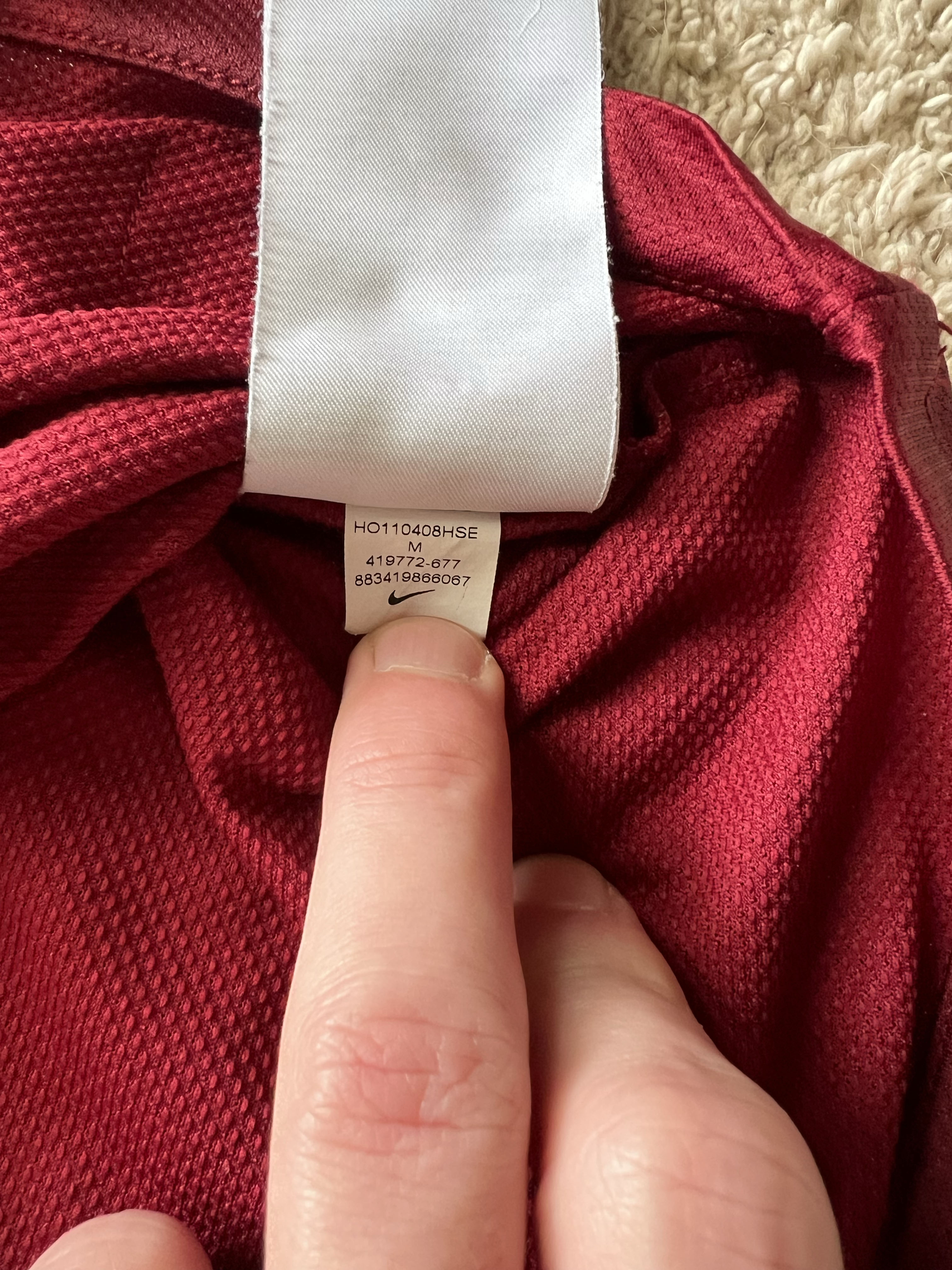 Authenticity evidence image of Aston Villa 2011/12 Nike Home Shirt (Genting Casinos) - Men's Medium