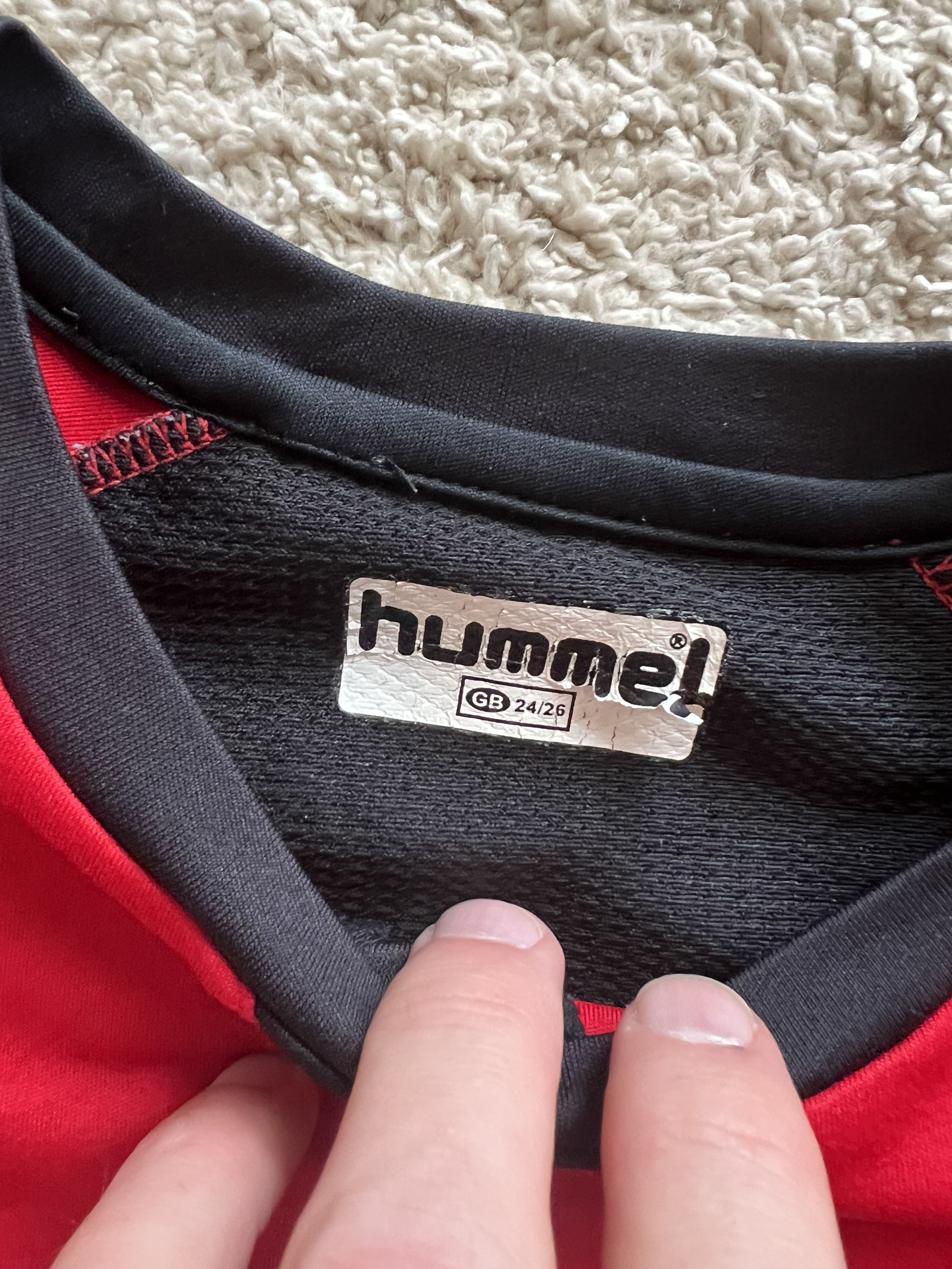 Authenticity evidence image of Aston Villa 2006/07 Hummel GK 3 Goalkeeper Shirt (32Red) - Junior Medium
