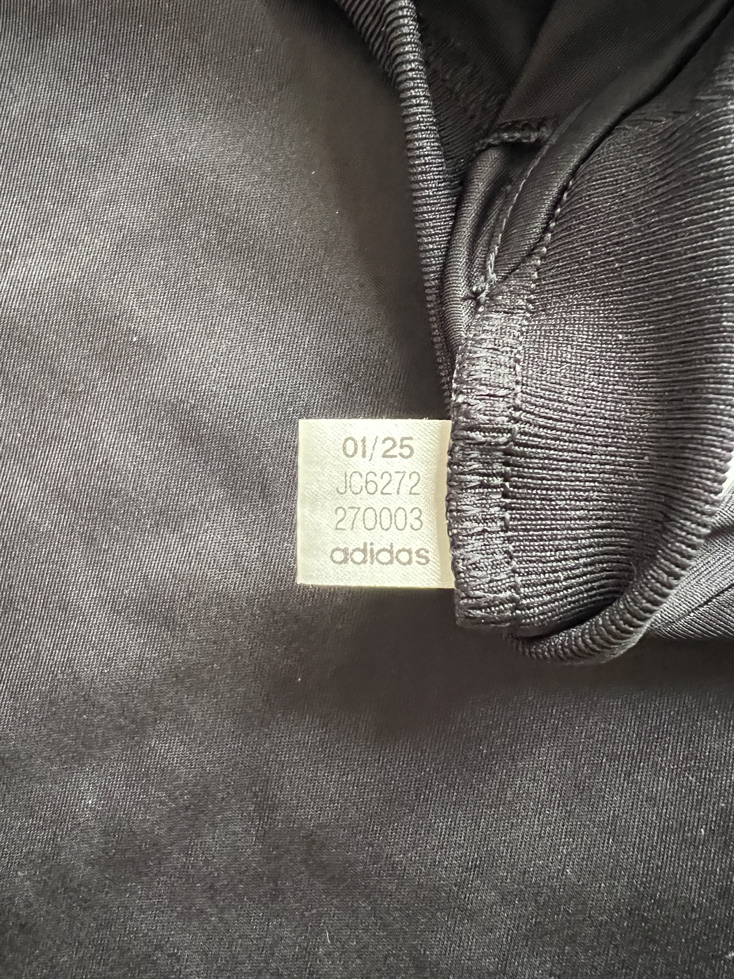 Authenticity evidence image of Aston Villa 2025/26 Adidas Training 6 Shirt - Women's Medium (12/14)