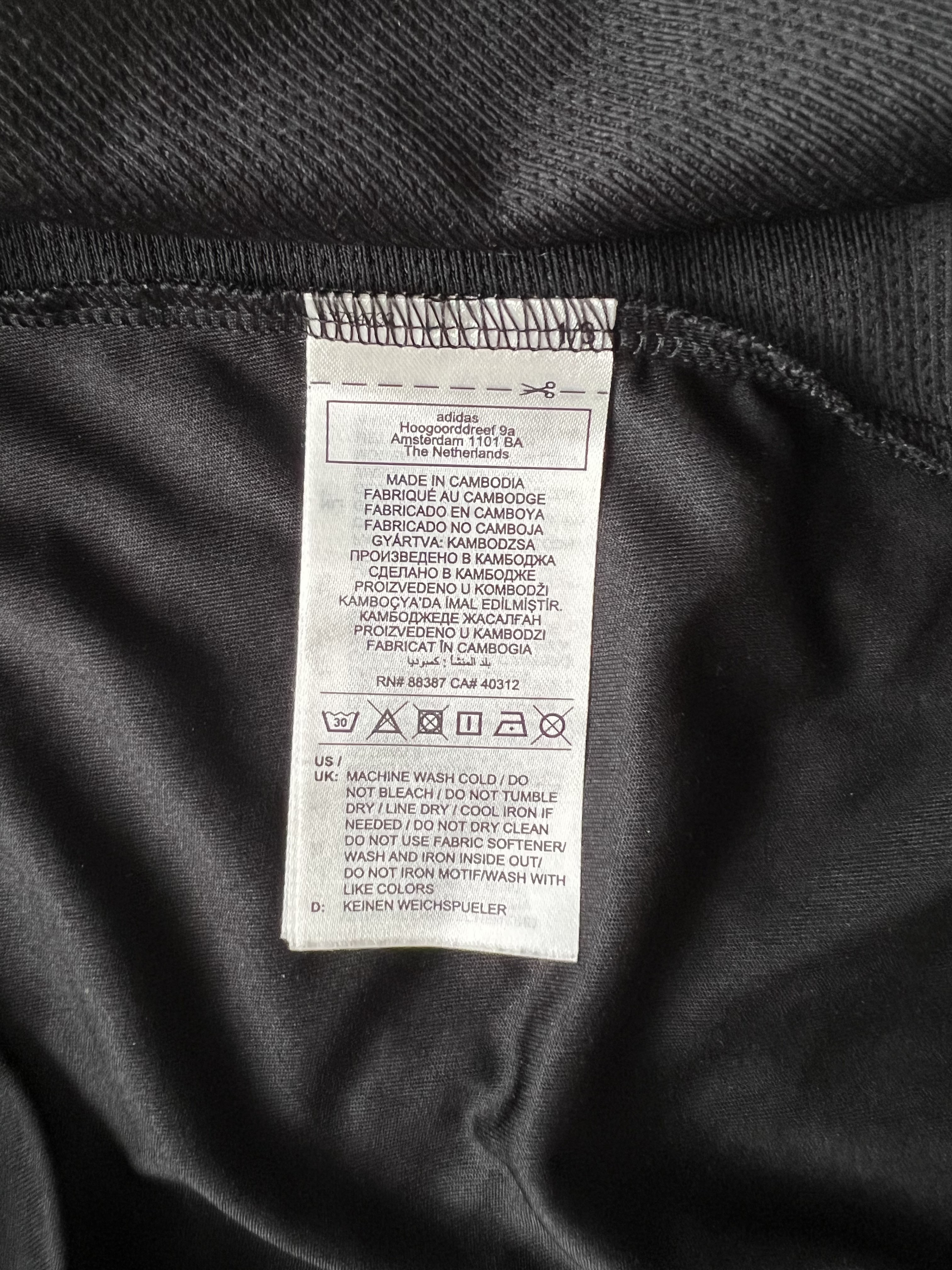 Authenticity evidence image of Aston Villa 2025/26 Adidas Training 6 Shirt - Women's Medium (12/14)