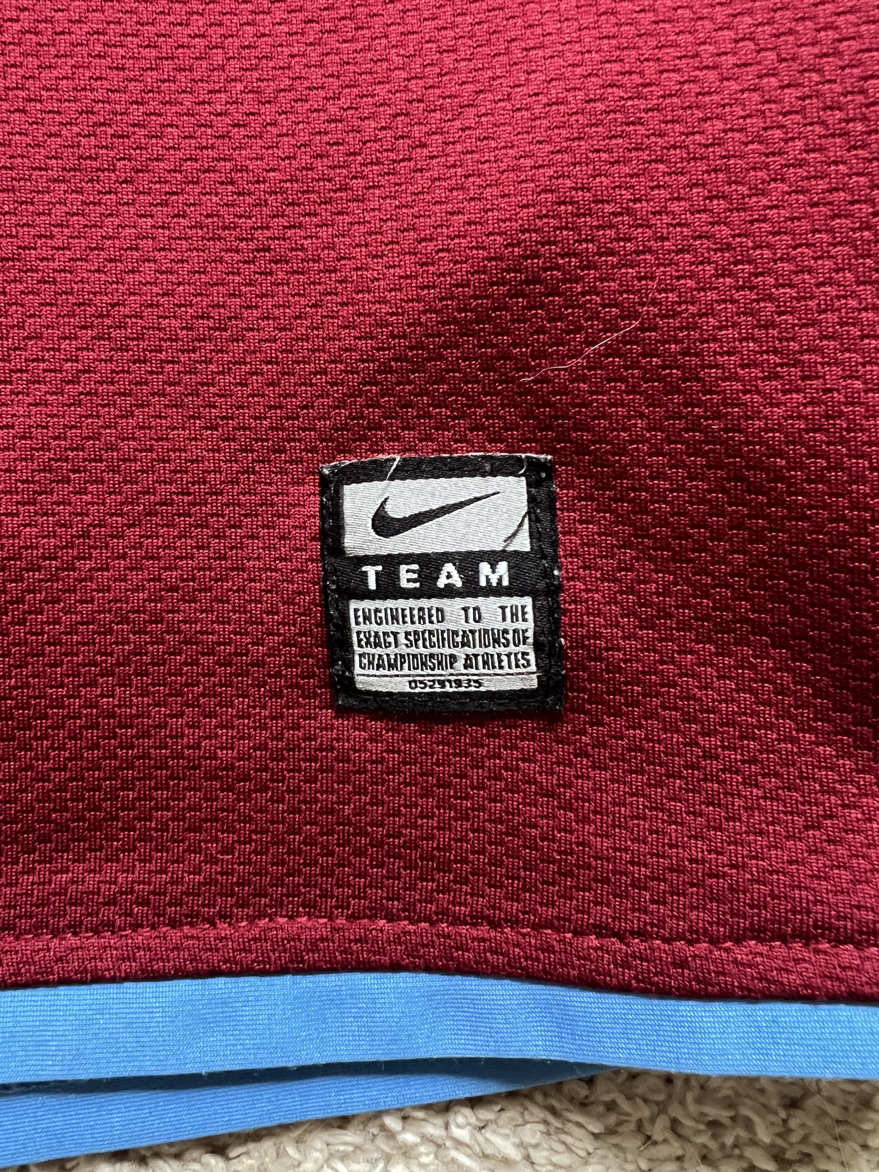 Authenticity evidence image of Aston Villa 2008/09 Nike Home Shirt (Acorns) - Men's Large