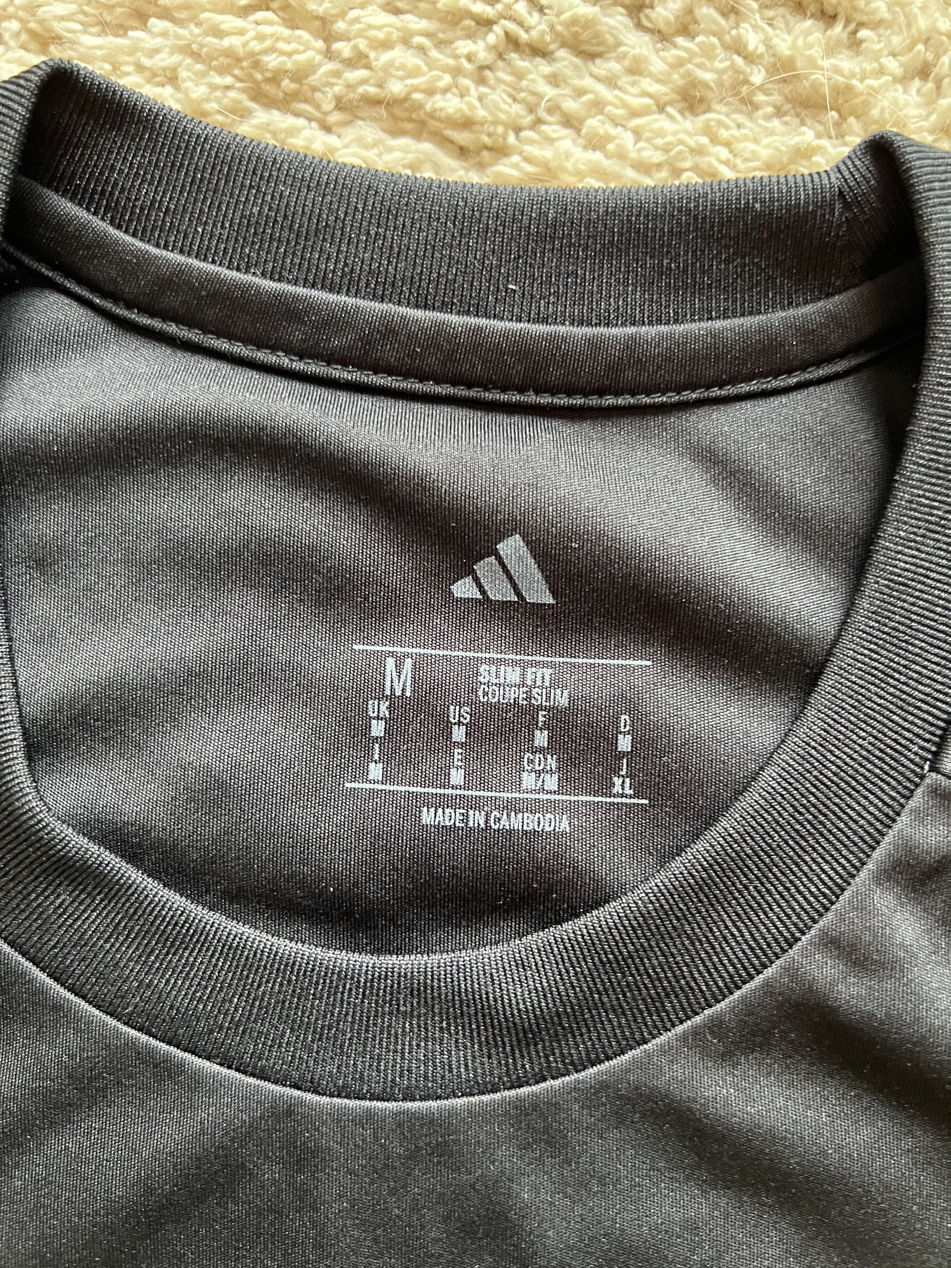 Authenticity evidence image of Aston Villa 2025/26 Adidas Training 6 Shirt - Men's Medium