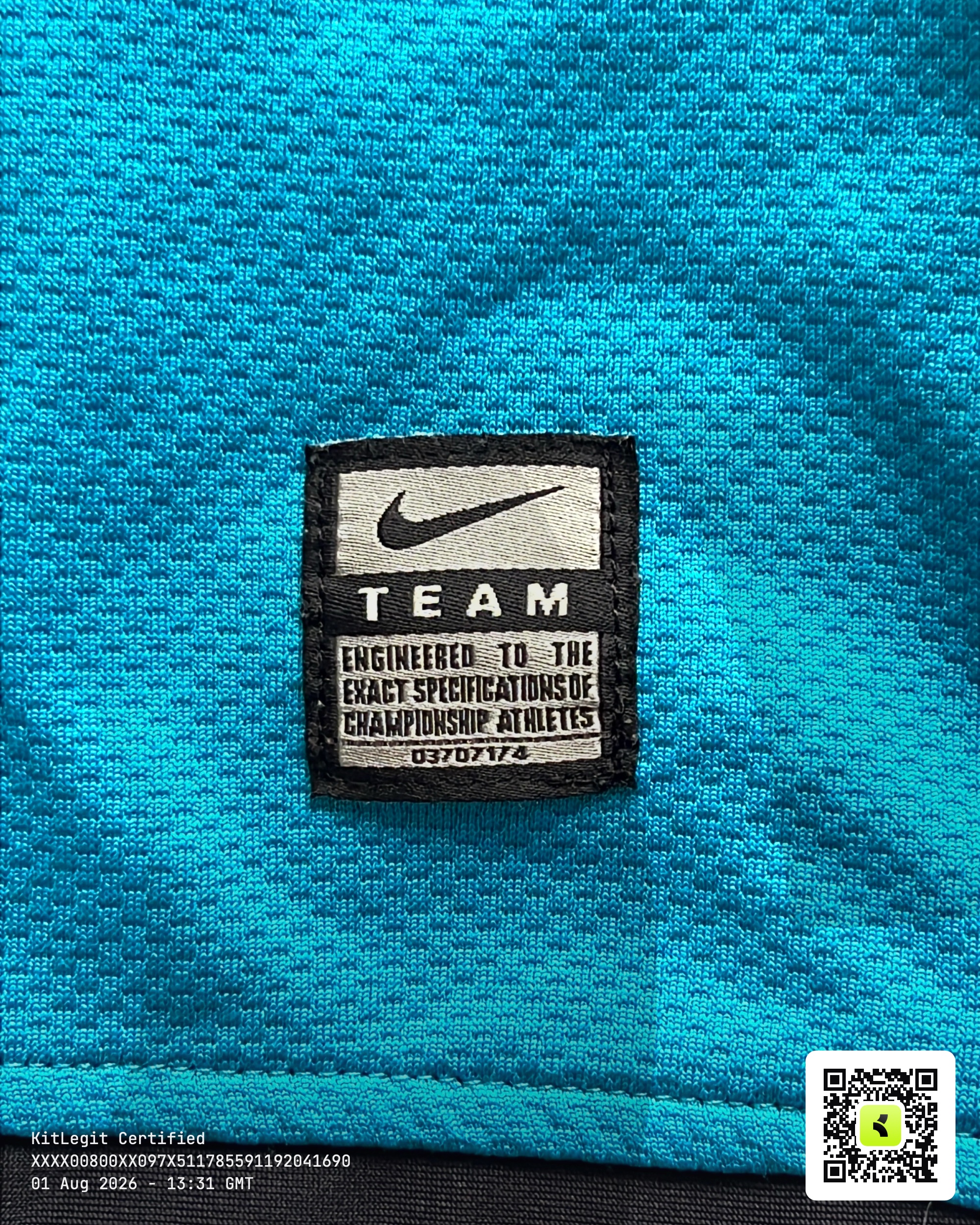 Authenticity evidence image of Aston Villa 2009/10 Nike 3rd Shirt (Acorns) - Men's Large