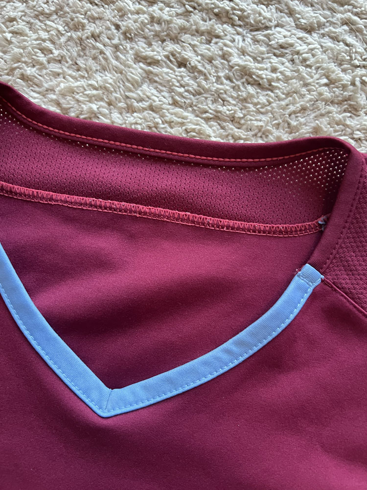 Authenticity evidence image of Aston Villa 2004/05 Hummel Home Shirt (DWS Investments) - Men's Medium