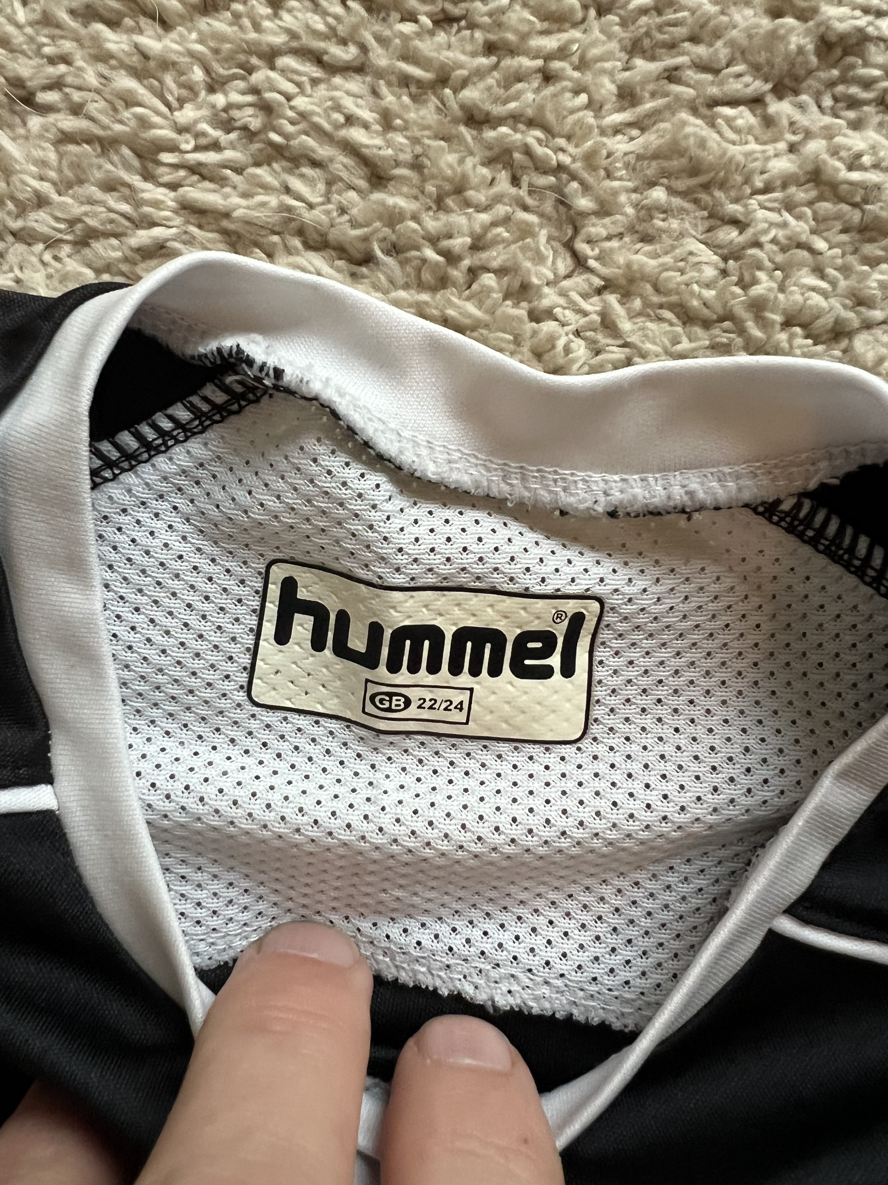 Authenticity evidence image of Aston Villa 2006/07 Hummel GK 2 Goalkeeper Shirt (32Red) - Men's Small