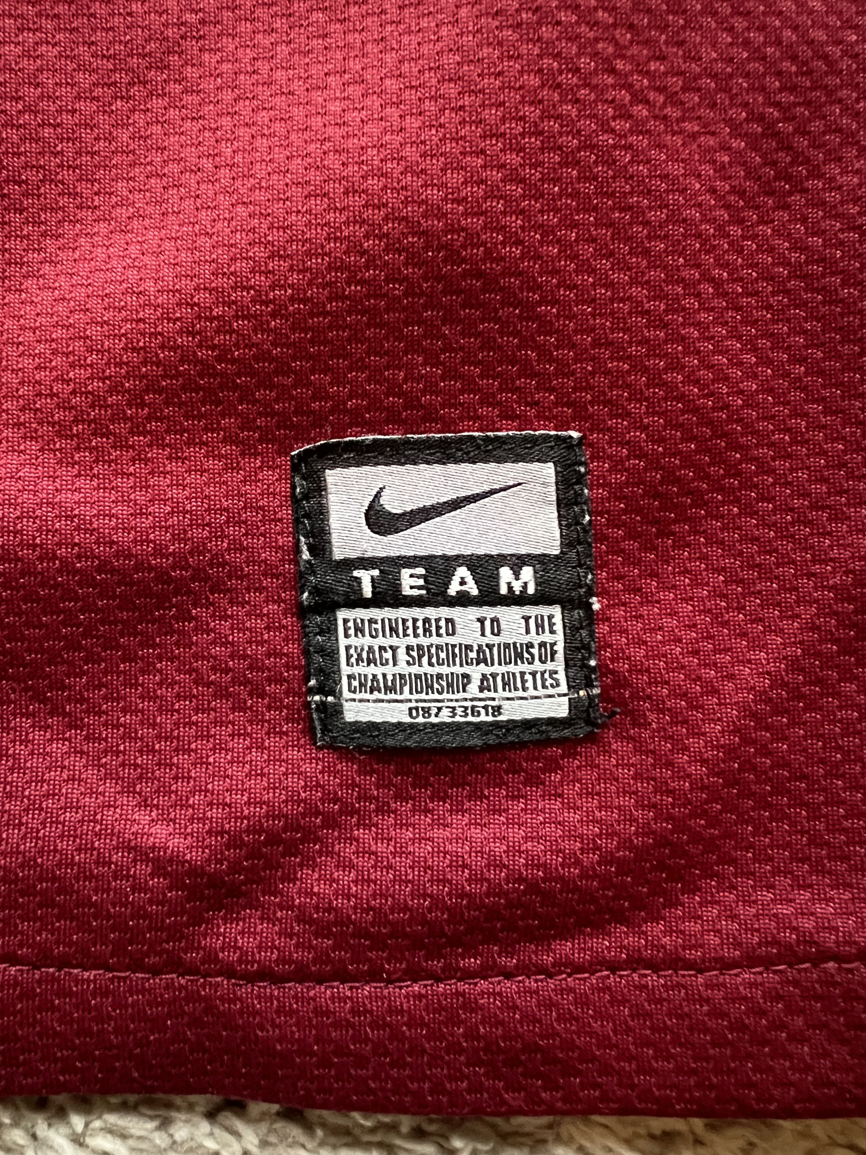 Authenticity evidence image of Aston Villa 2009/10 Nike Home Shirt (Acorns) - Men's Large