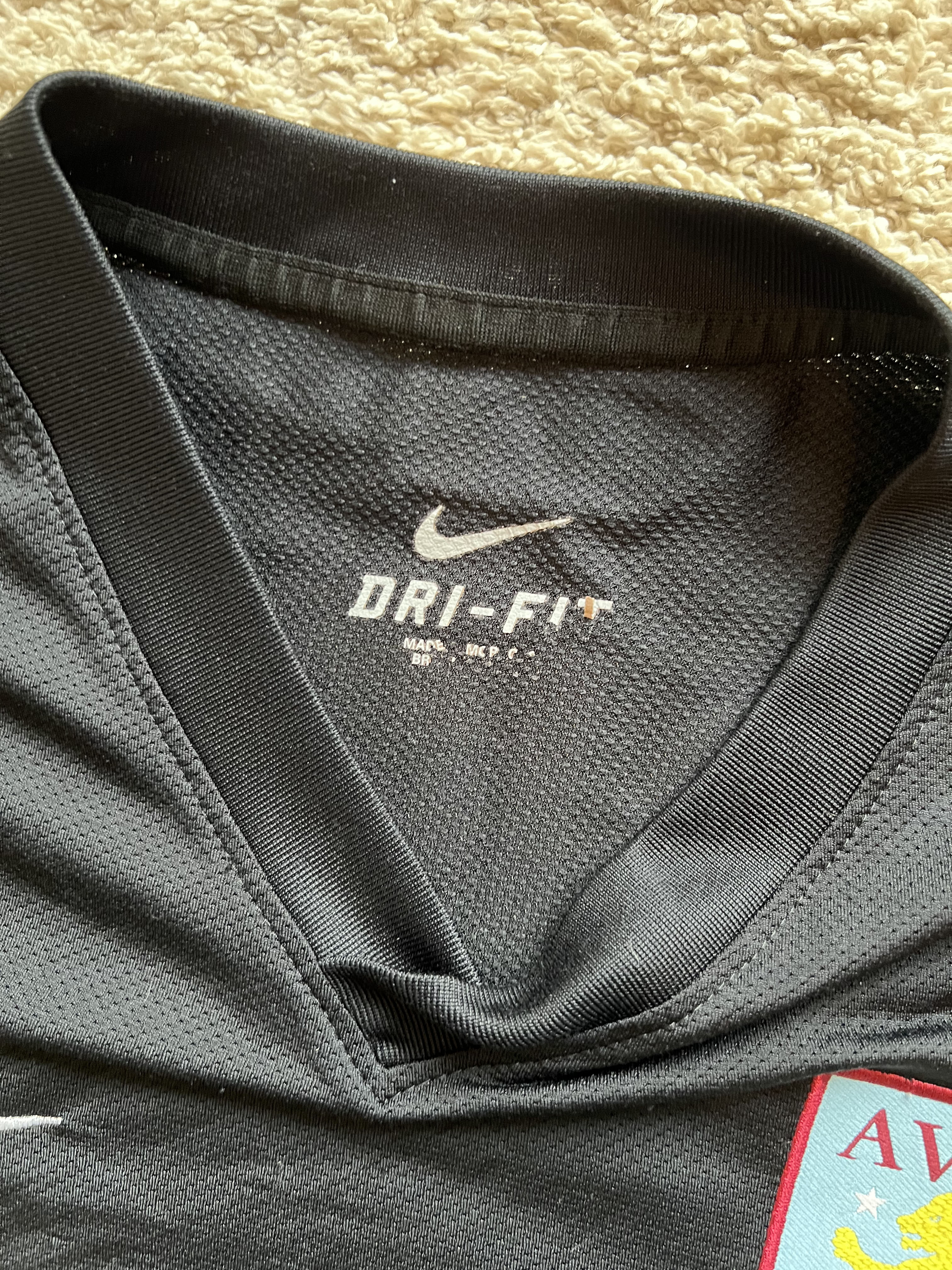 Authenticity evidence image of Aston Villa 2010/11 Nike Away Shirt (FX Pro) - Men's Large