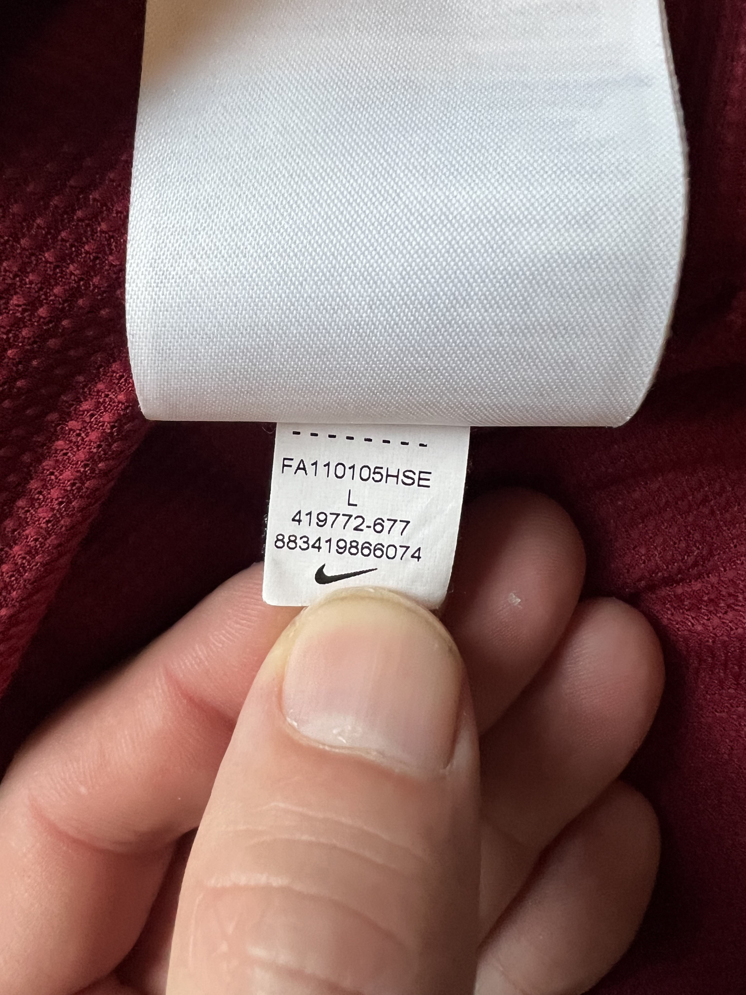 Authenticity evidence image of Aston Villa 2011/12 Nike Home Shirt (Genting Casinos) - Men's Large