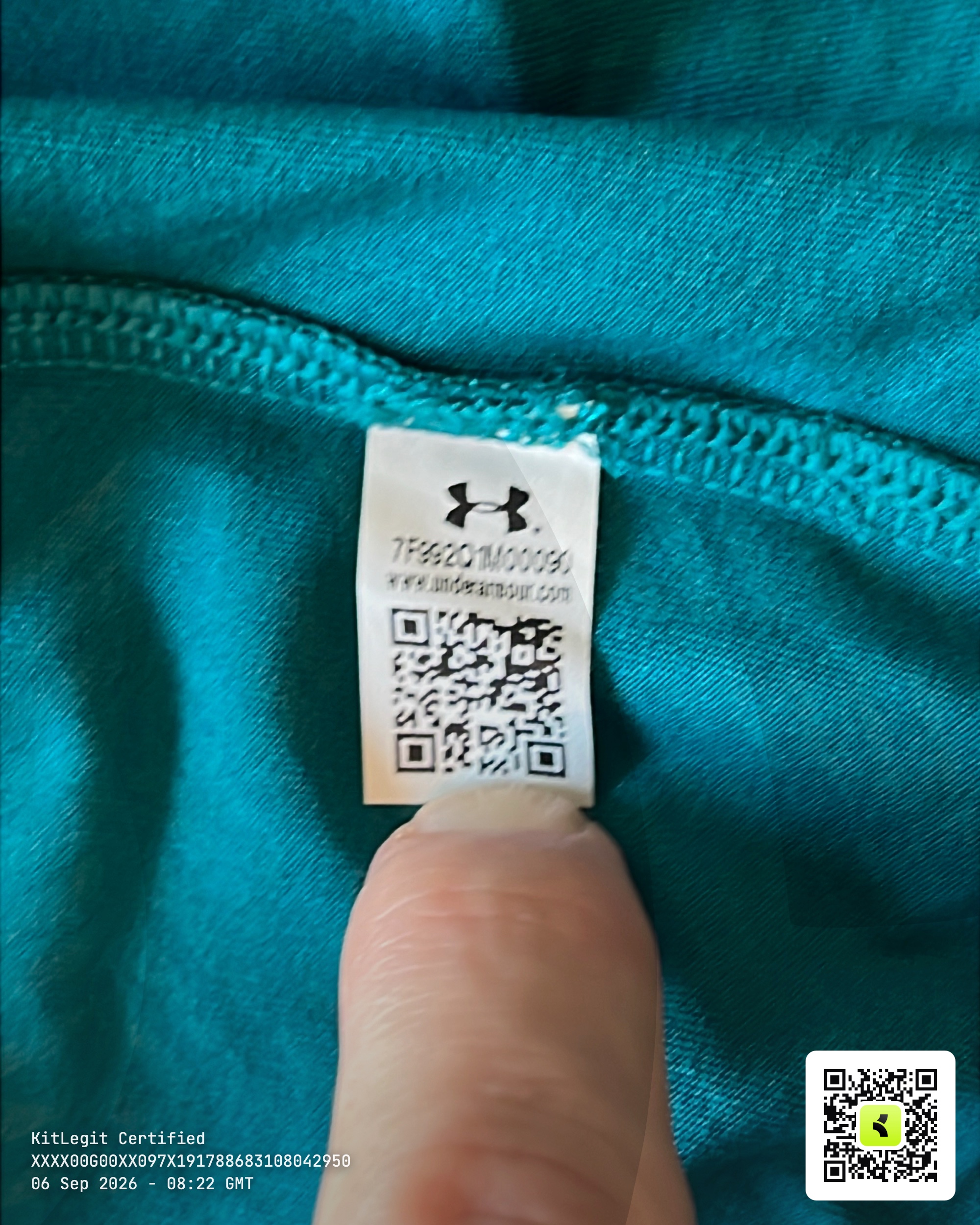Authenticity evidence image of Aston Villa 2017/18 Under Armour 3rd Goalkeeper Shirt - Men's XL