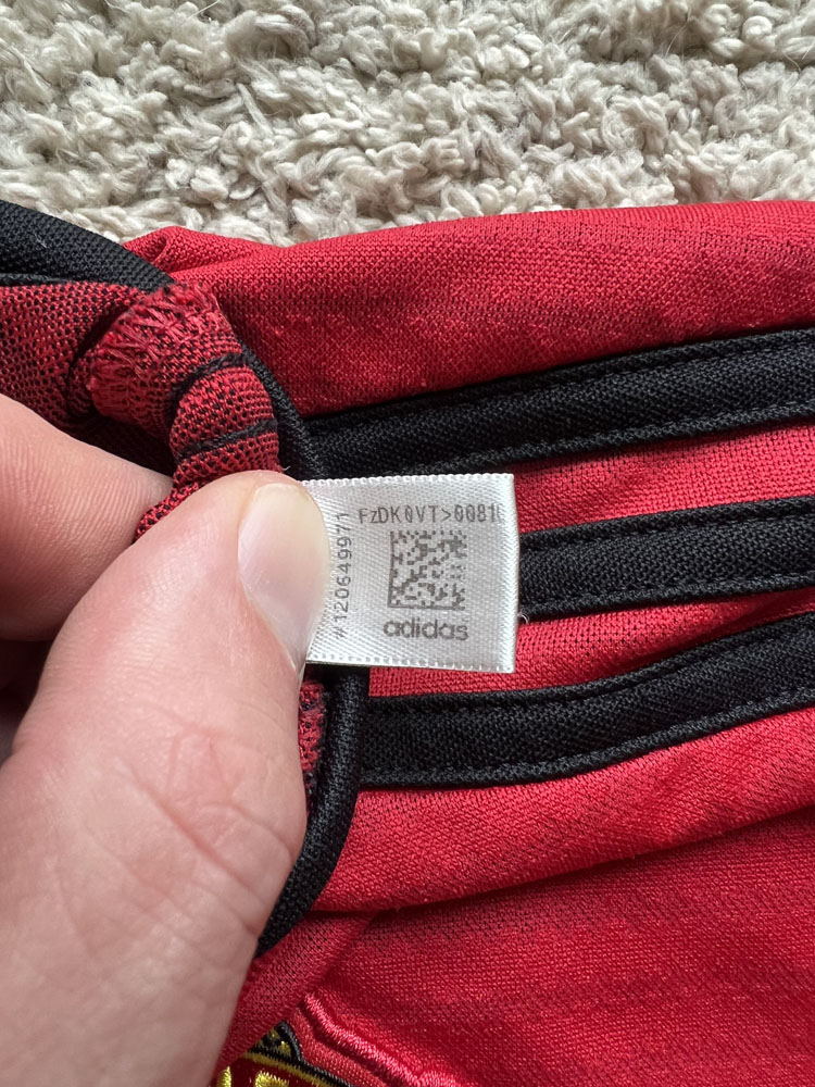Authenticity evidence image of Manchester United 2018/19 Adidas Home Shirt (Chevrolet) - Men's Medium