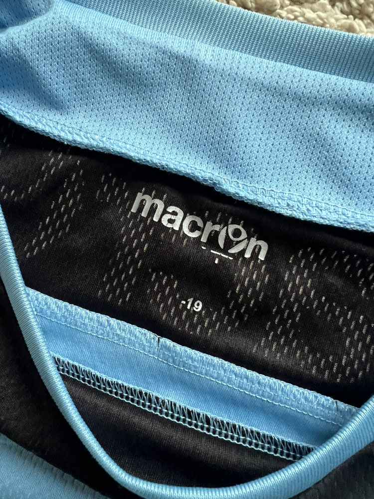 Authenticity evidence image of Aston Villa 2012/13 Macron Training 1 Shirt - Men's XL