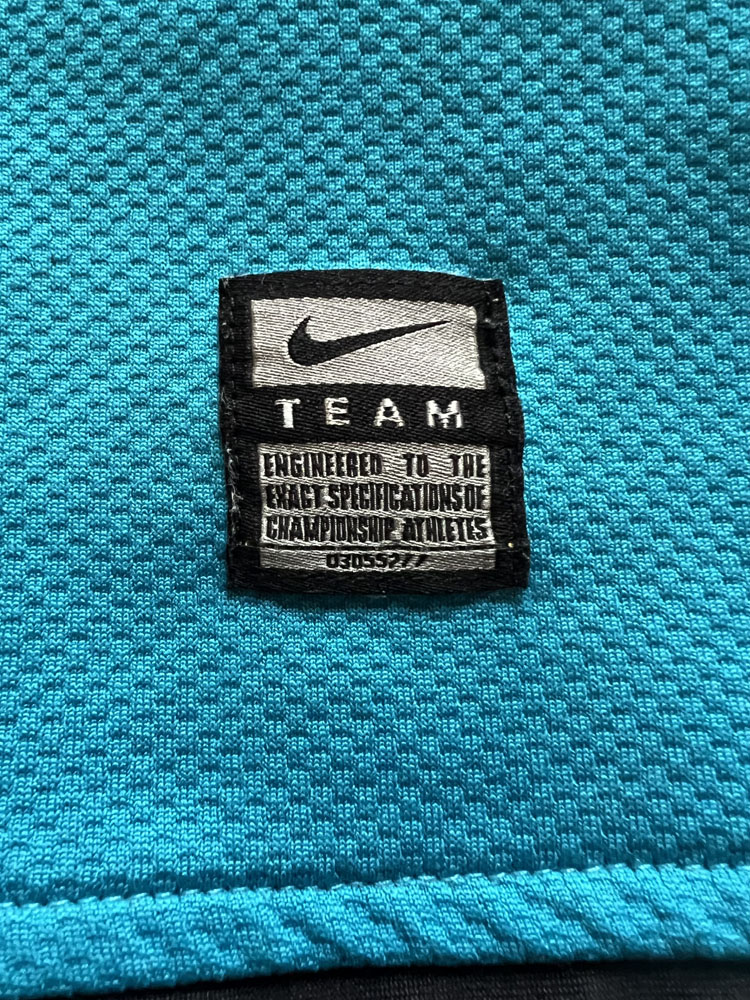 Authenticity evidence image of Aston Villa 2008-10 Nike Away / 3rd Shirt (Acorns) - Men's Large