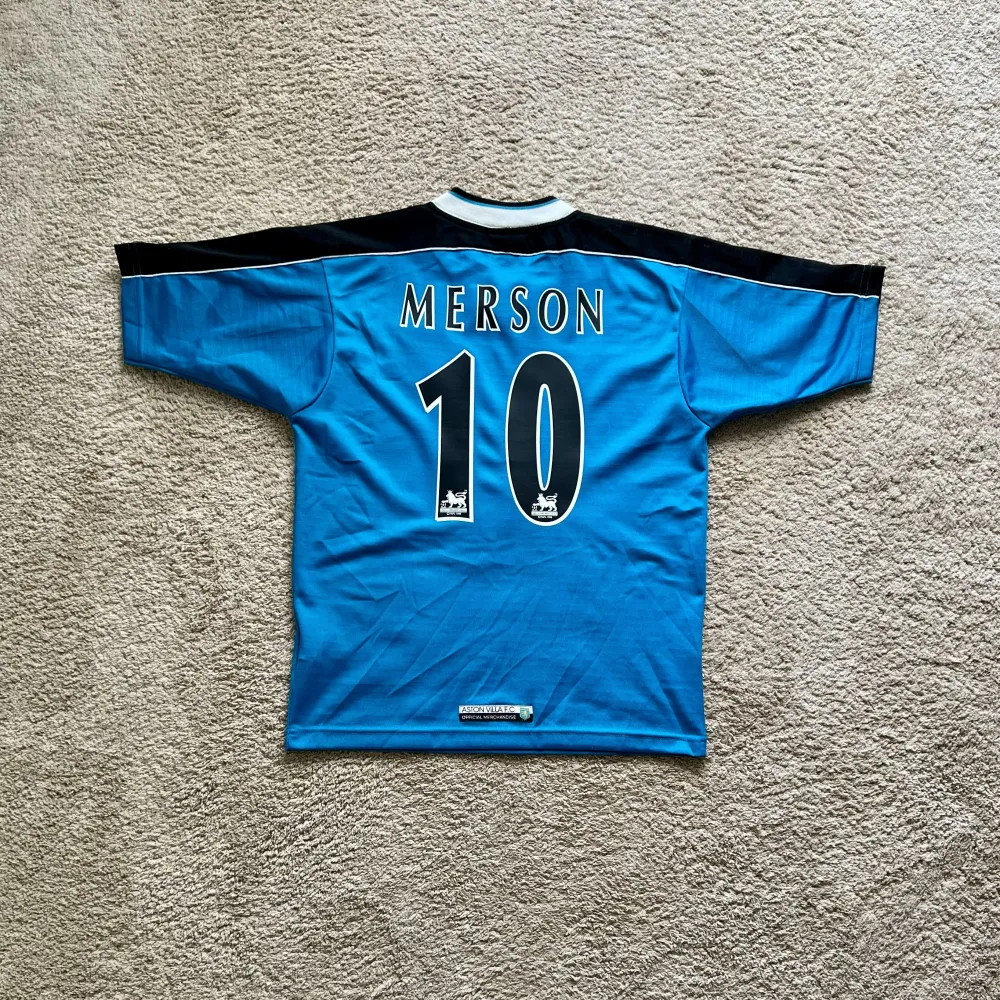 Rear view of Aston Villa 1999/00 Reebok 3rd Shirt (LDV Vans) - Men's Small