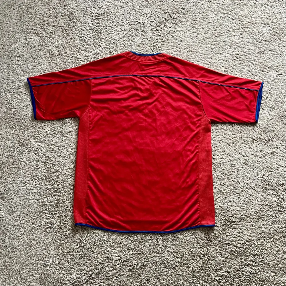 Rear view of UD Lanzarote 2010-14 Home Shirt (Opel) - Men's Medium