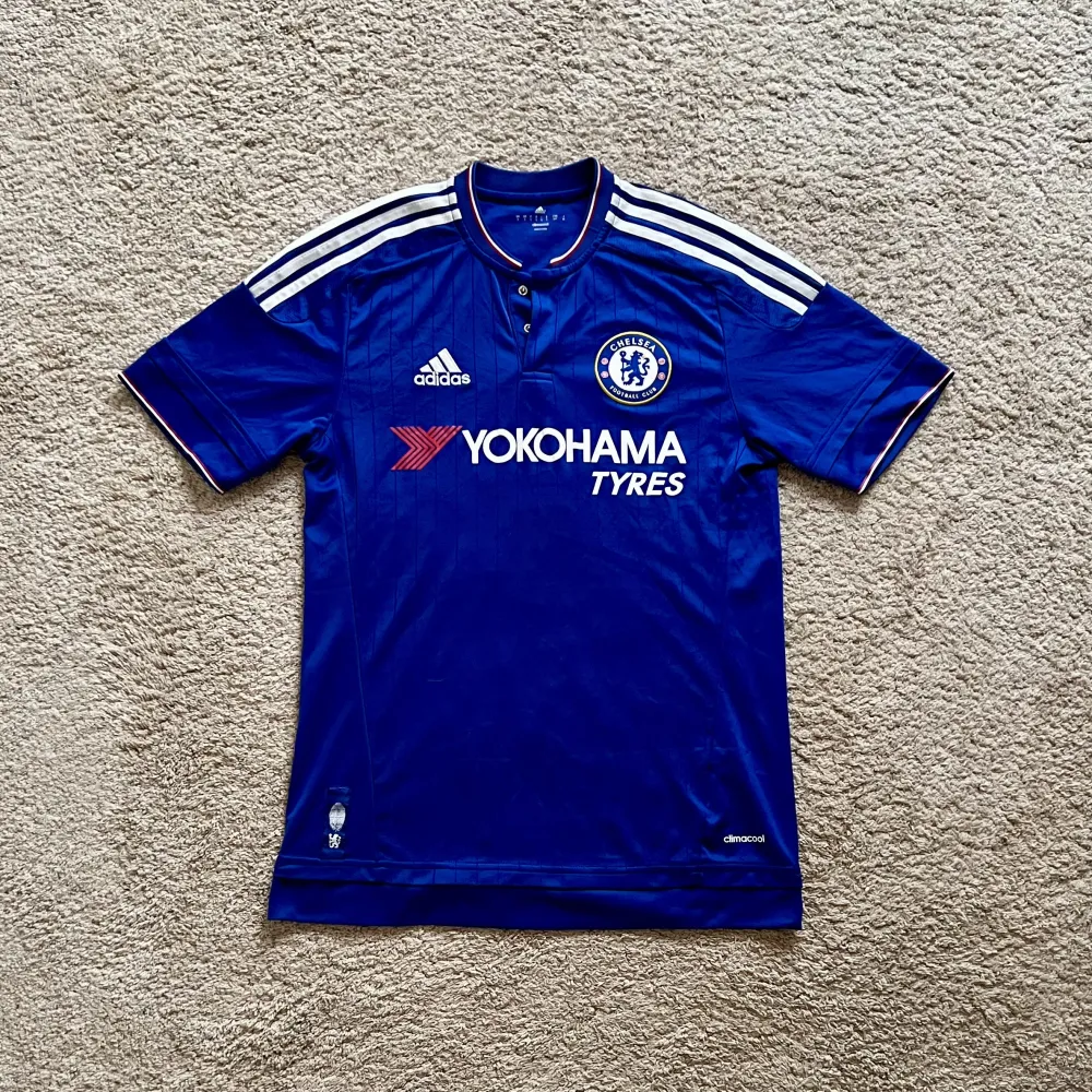 Front view of Chelsea 2015/16 Adidas Home Shirt (Yokohama Tyres) - Men's Small