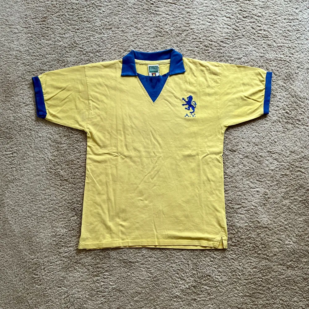 Front view of Aston Villa 1970-73 Score Draw Away Shirt - Men's Medium
