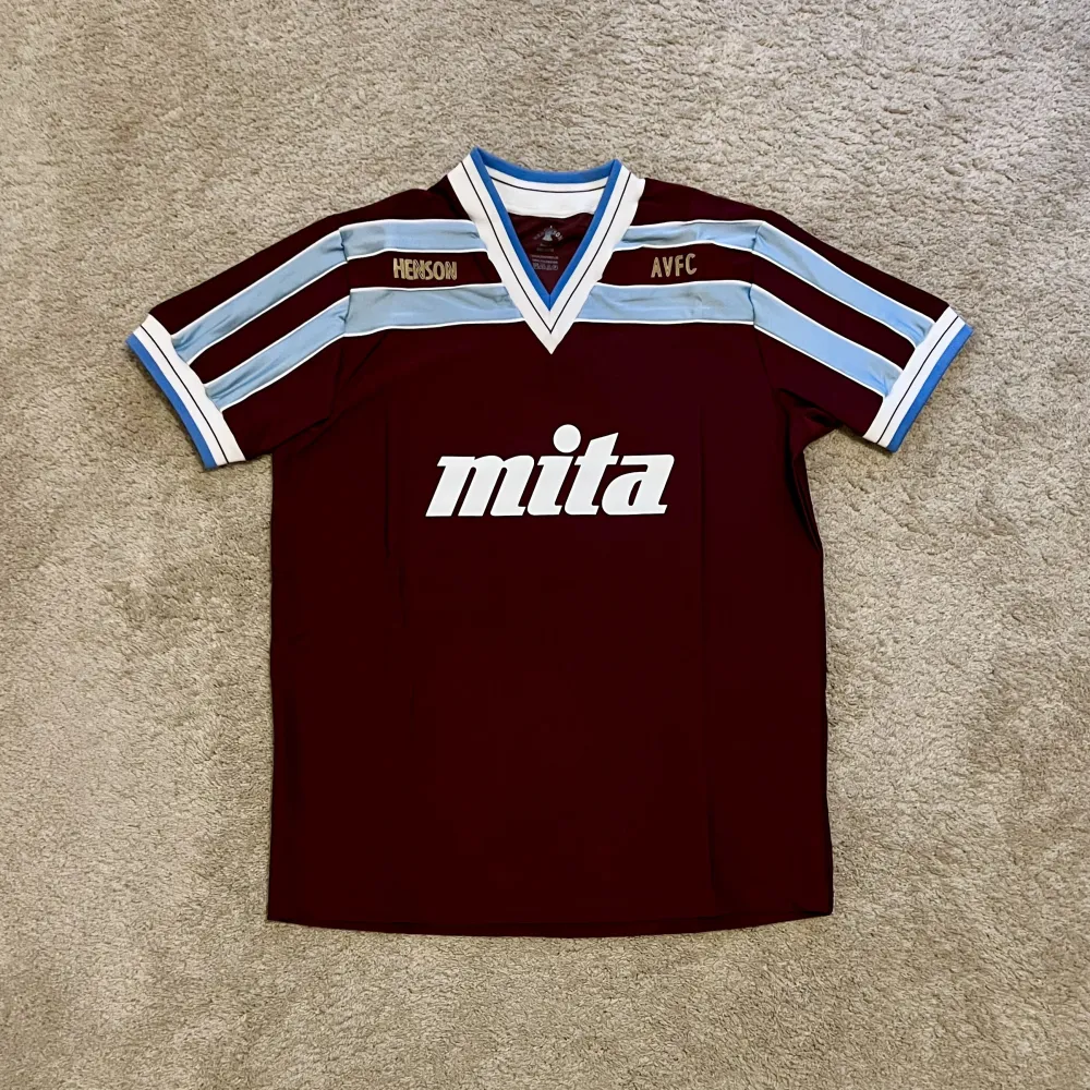 Front view of Aston Villa 1985-87 Henson Home Shirt (Mita Copiers) - Men's Medium