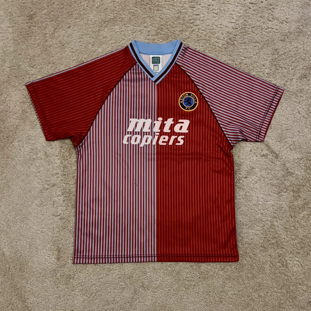 Front view of Aston Villa 1988/89 Score Draw Home Shirt (Mita Copiers) - Men's Medium