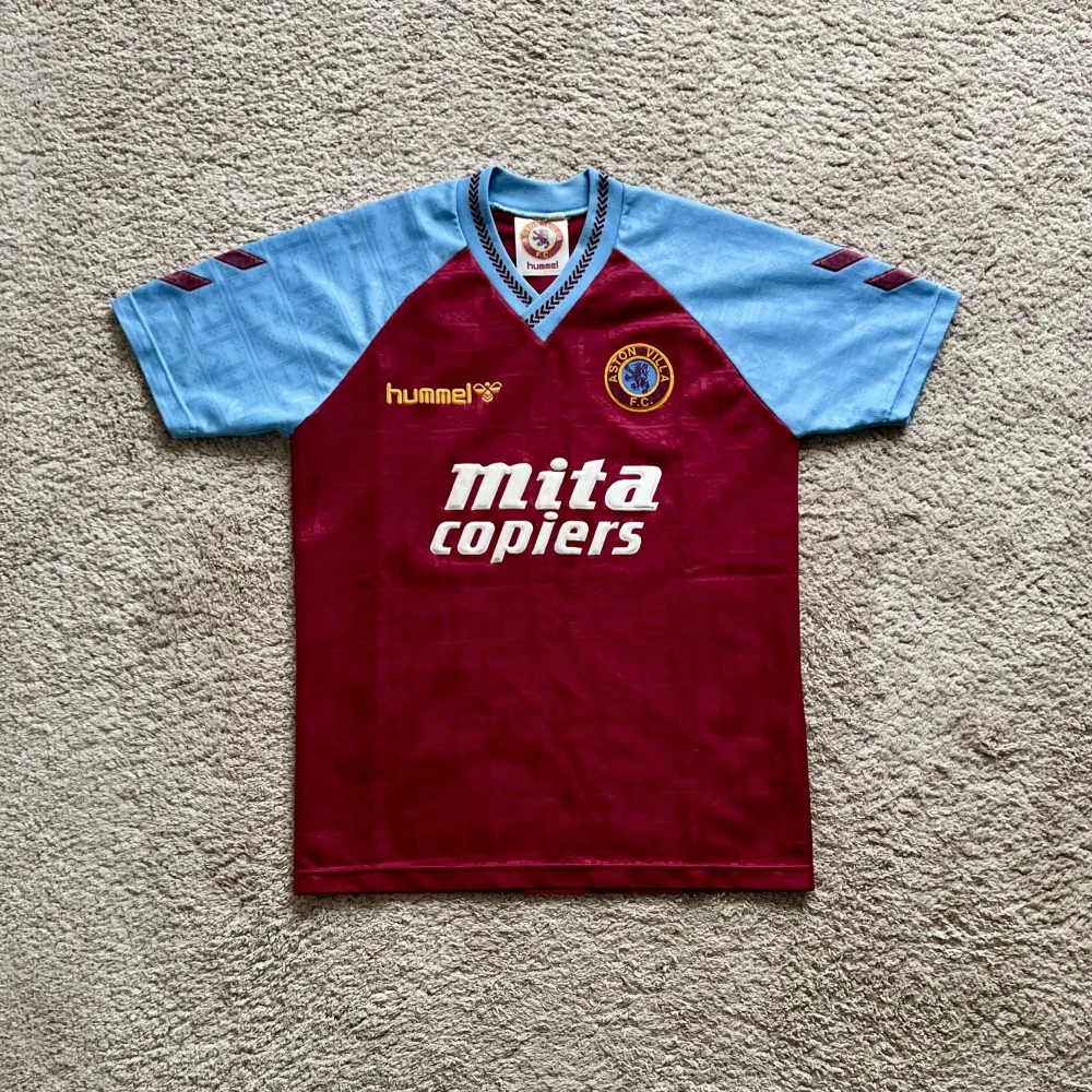Front view of Aston Villa 1989/90 Hummel Home Shirt (Mita Copiers) - Youth
