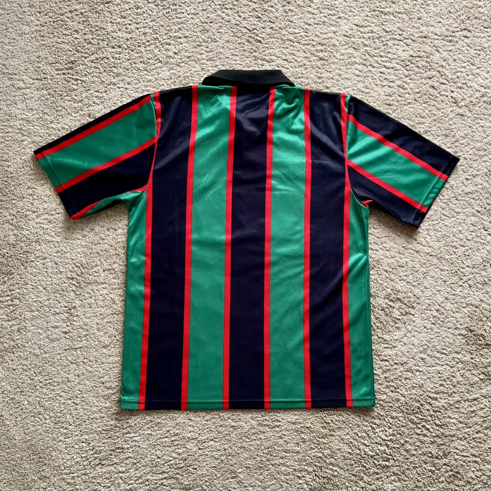 Rear view of Aston Villa 1993-95 Asics Away Shirt (Muller) - Men's Medium