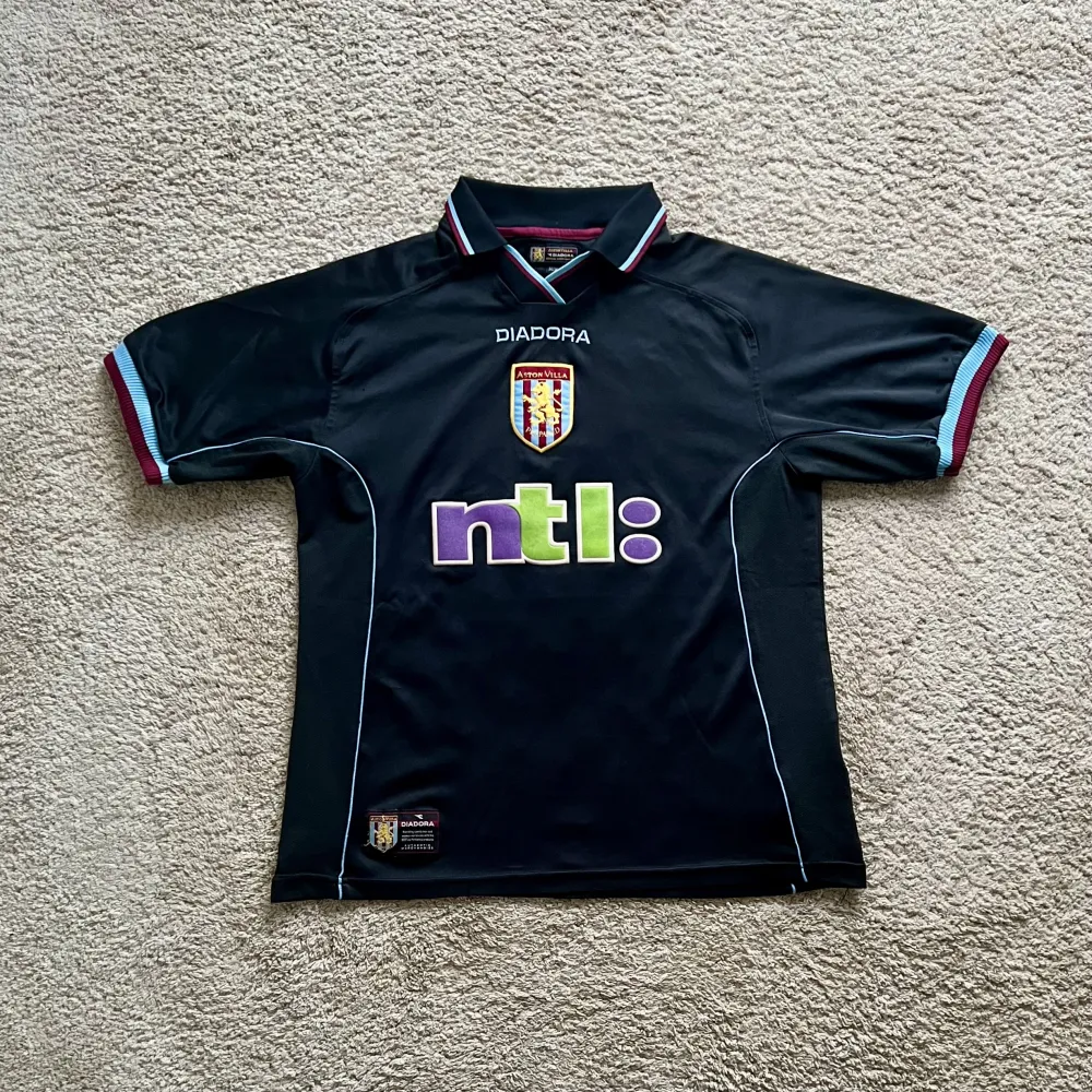 Front view of Aston Villa 2000/01 Diadora Away Shirt (NTL) - Men's Small