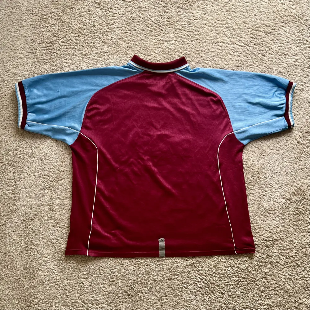 Rear view of Aston Villa 2000/01 Diadora Home Shirt (NTL) - Men's XL