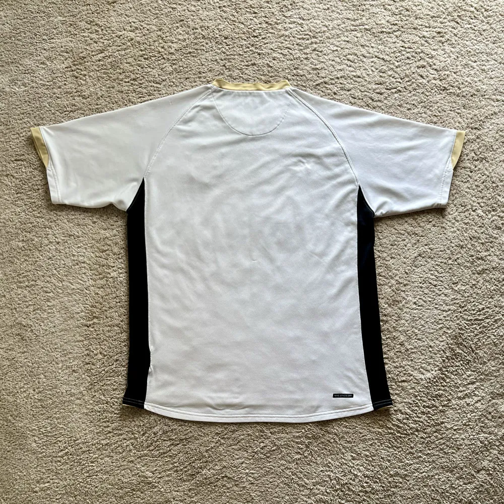 Rear view of Manchester United 2006/07 Nike Away Shirt (AIG) - Men's XL