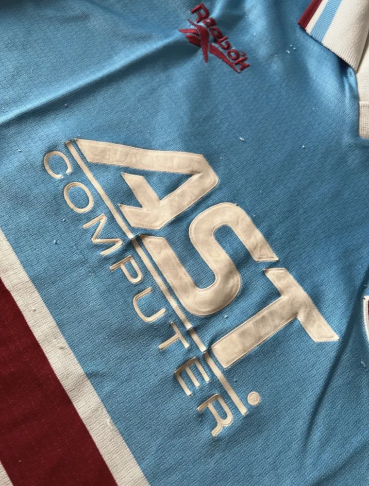 Image of Aston Villa 1997/98 Reebok Away Shirt (AST Computers) - Men's XL