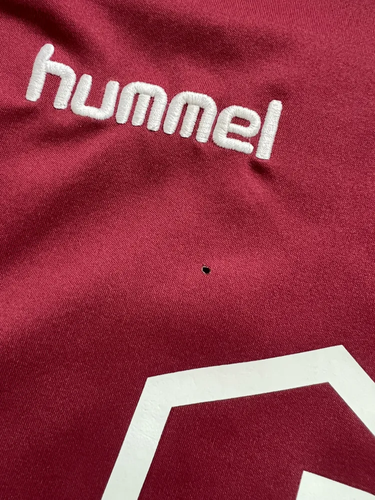 Image of Aston Villa 2004/05 Hummel Home Shirt (DWS Investments) - Men's Large