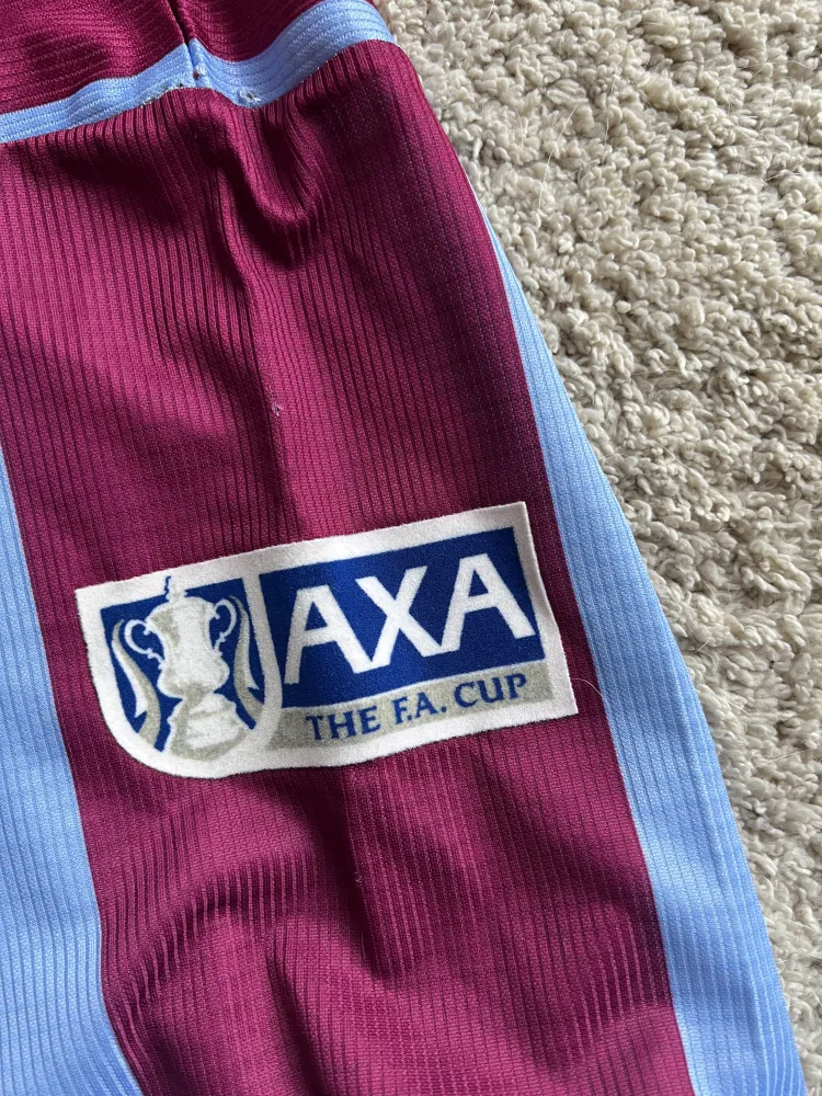 Image of Aston Villa 1999/00 Reebok Home / FA Cup Shirt (LDV Vans) - Men's XL