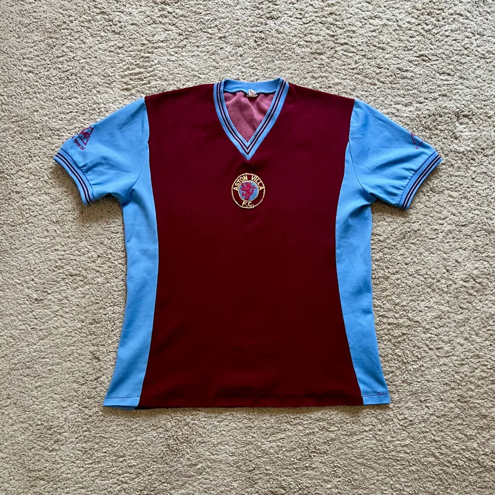 Front view of Aston Villa 1981/82 Le Coq Sportif Home Shirt - Men's Medium