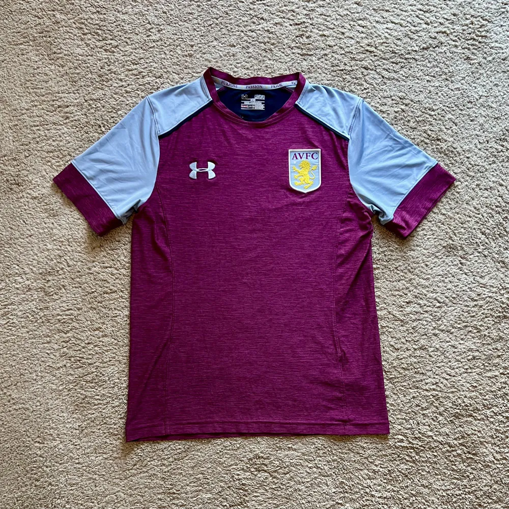 Front view of Aston Villa 2016/17 Under Armour Training 1 Shirt - Men's Medium