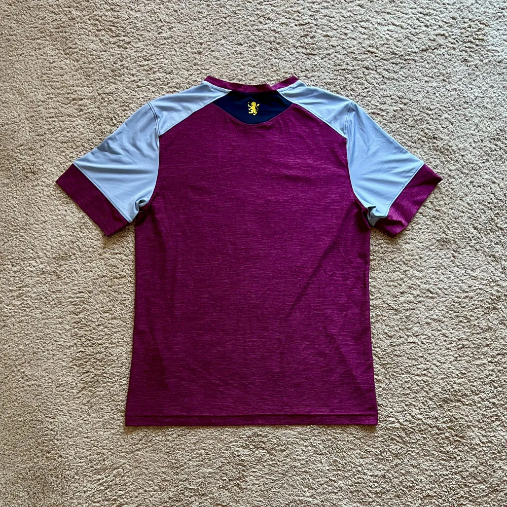 Rear view of Aston Villa 2016/17 Under Armour Training 1 Shirt - Men's Medium
