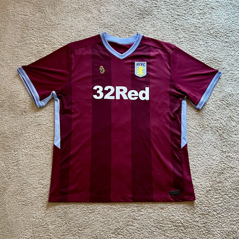 Front view of Aston Villa 2018/19 Luke 1977 Home Shirt (32Red) - Men's 3XL