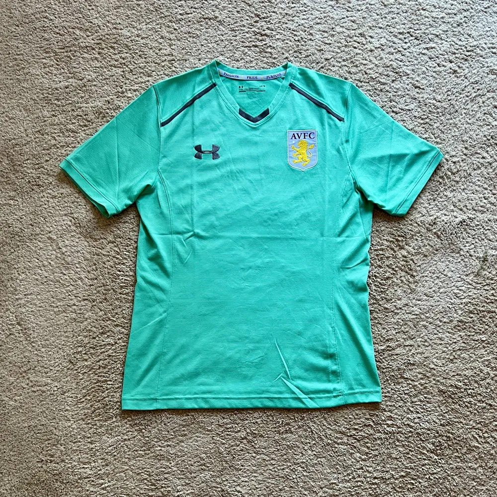 Front view of Aston Villa 2017/18 Under Armour Training 1 Shirt - Men's Large