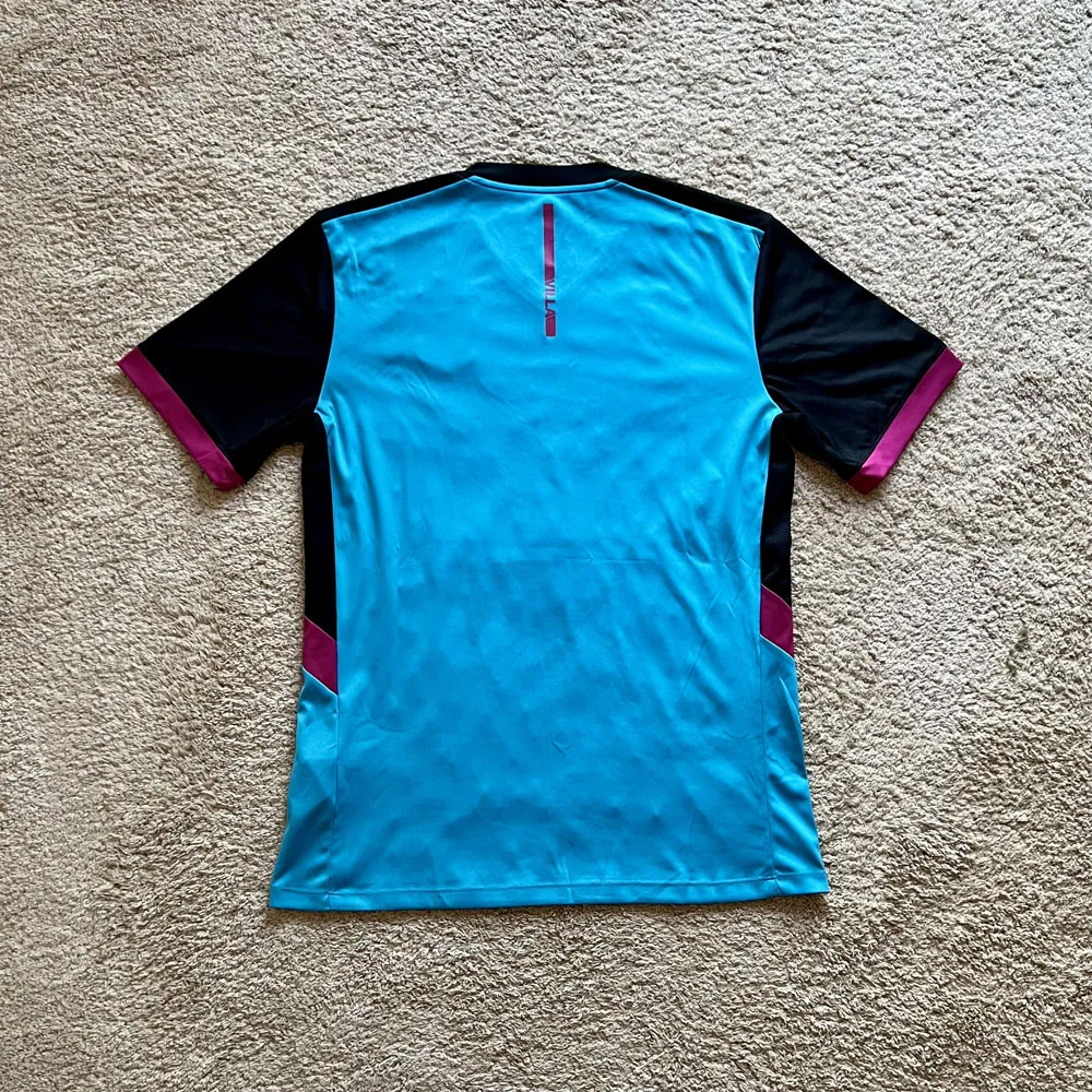 Rear view of Aston Villa 2018/19 Luke 1977 Training 2 Shirt - Men's Medium