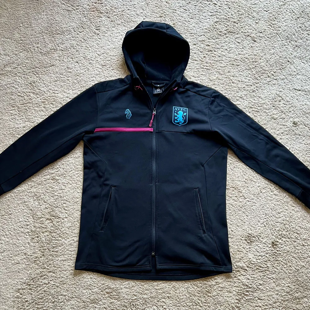Front view of Aston Villa 2018/19 Luke 1977 Travel Hoodie - Men's Medium