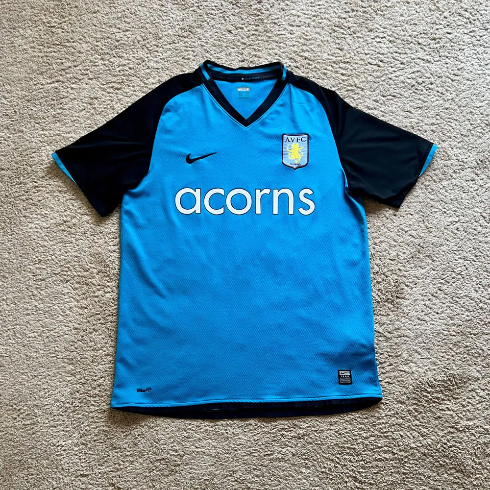 Front view of Aston Villa 2008-10 Nike Away / 3rd Shirt (Acorns) - Men's Large