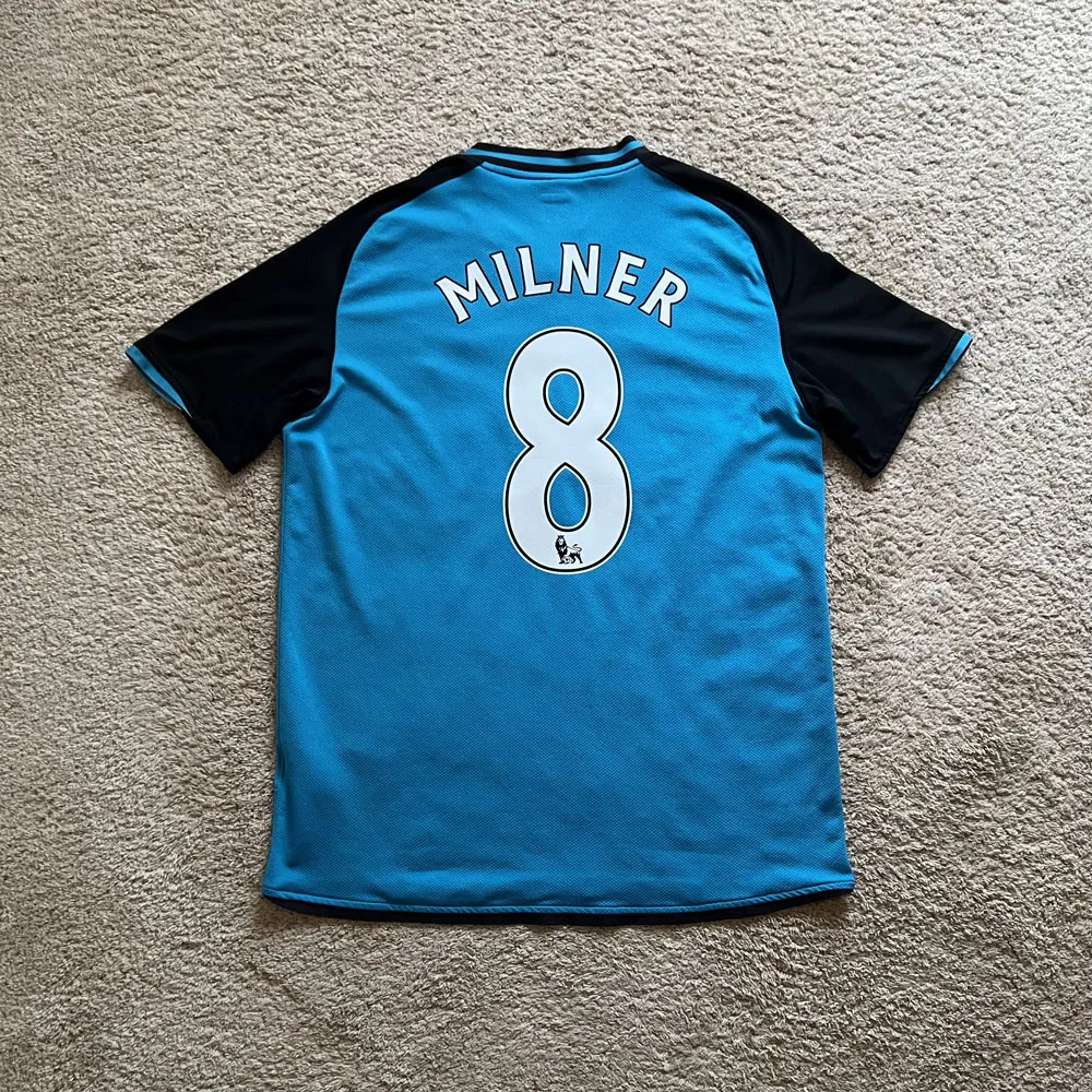 Rear view of Aston Villa 2008-10 Nike Away / 3rd Shirt (Acorns) - Men's Large