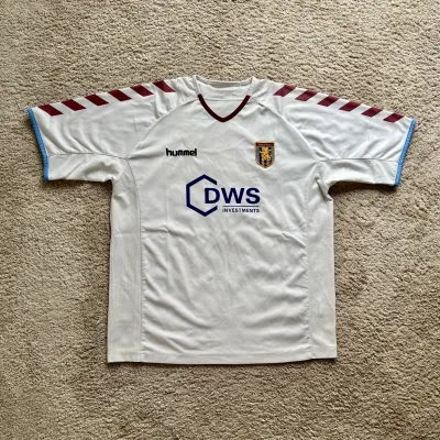 Front view of Aston Villa 2004/05 Hummel Away Shirt (DWS Investments) - Men's Small