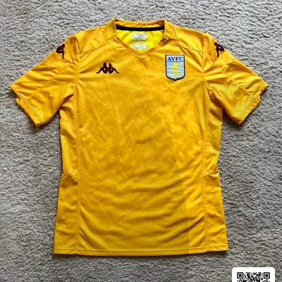 Front view of Aston Villa 2019/20 Adidas GK 2 Goalkeeper Shirt - Men's Medium