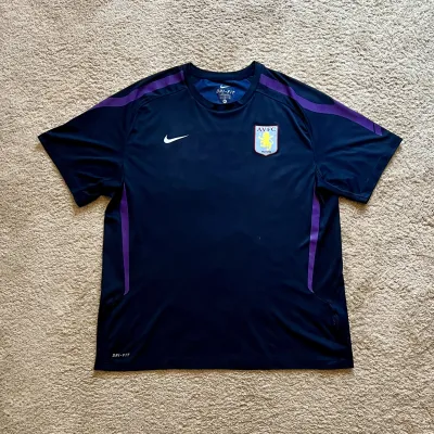 Front view of Aston Villa 2010/11 Nike Training 2 Shirt - Men's XL