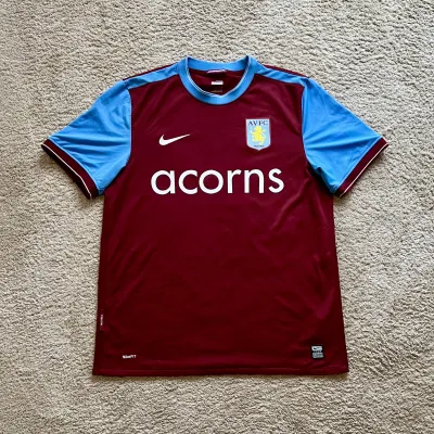 Front view of Aston Villa 2009/10 Nike Home Shirt (Acorns) - Men's Large